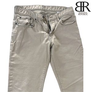 Banana Republic Travel Jean- Khaki 30L- 30W